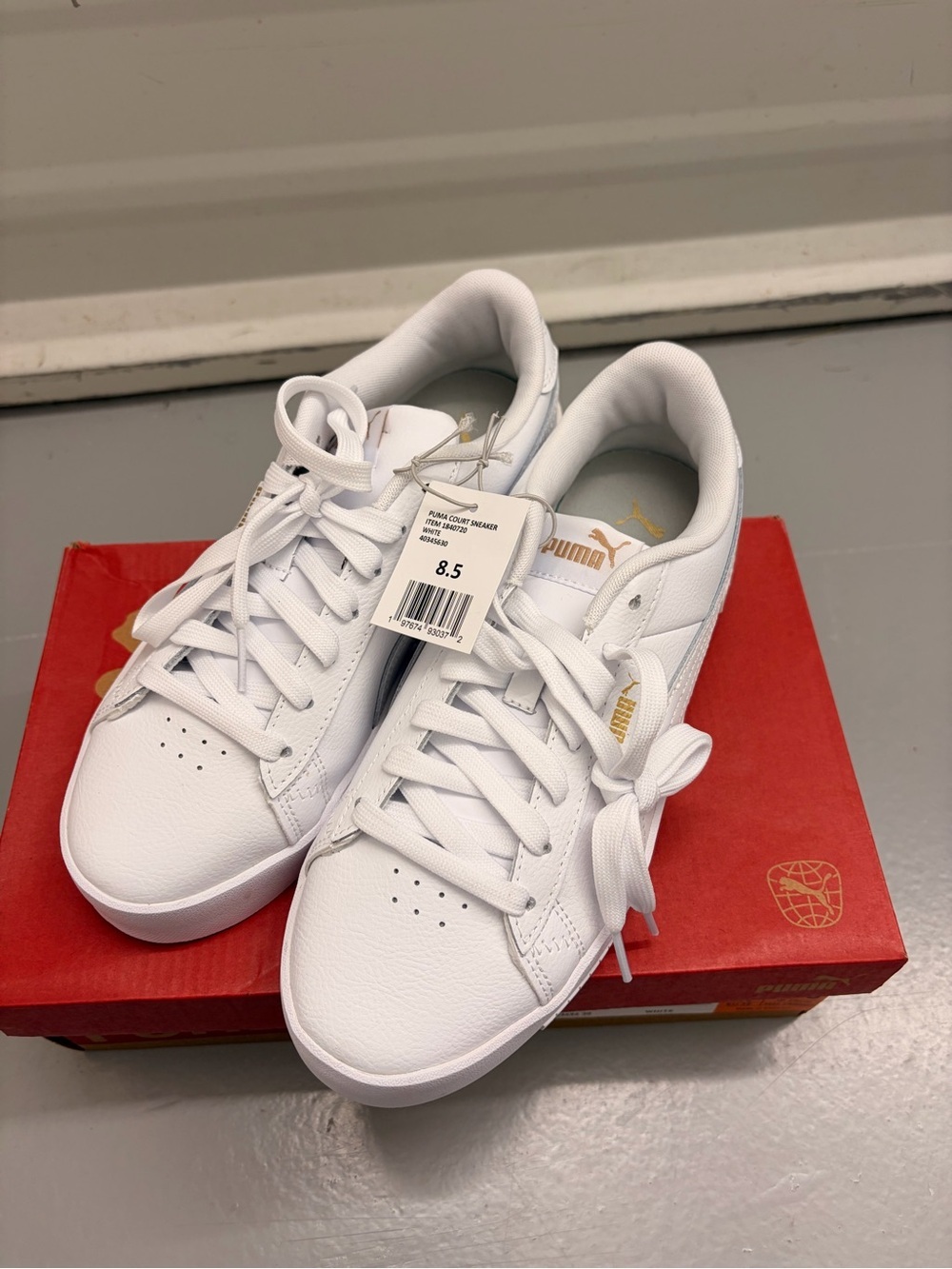 Puma Court Classic All White Gold Logo Leather Platform Sneakers Women's 8.5 NEW